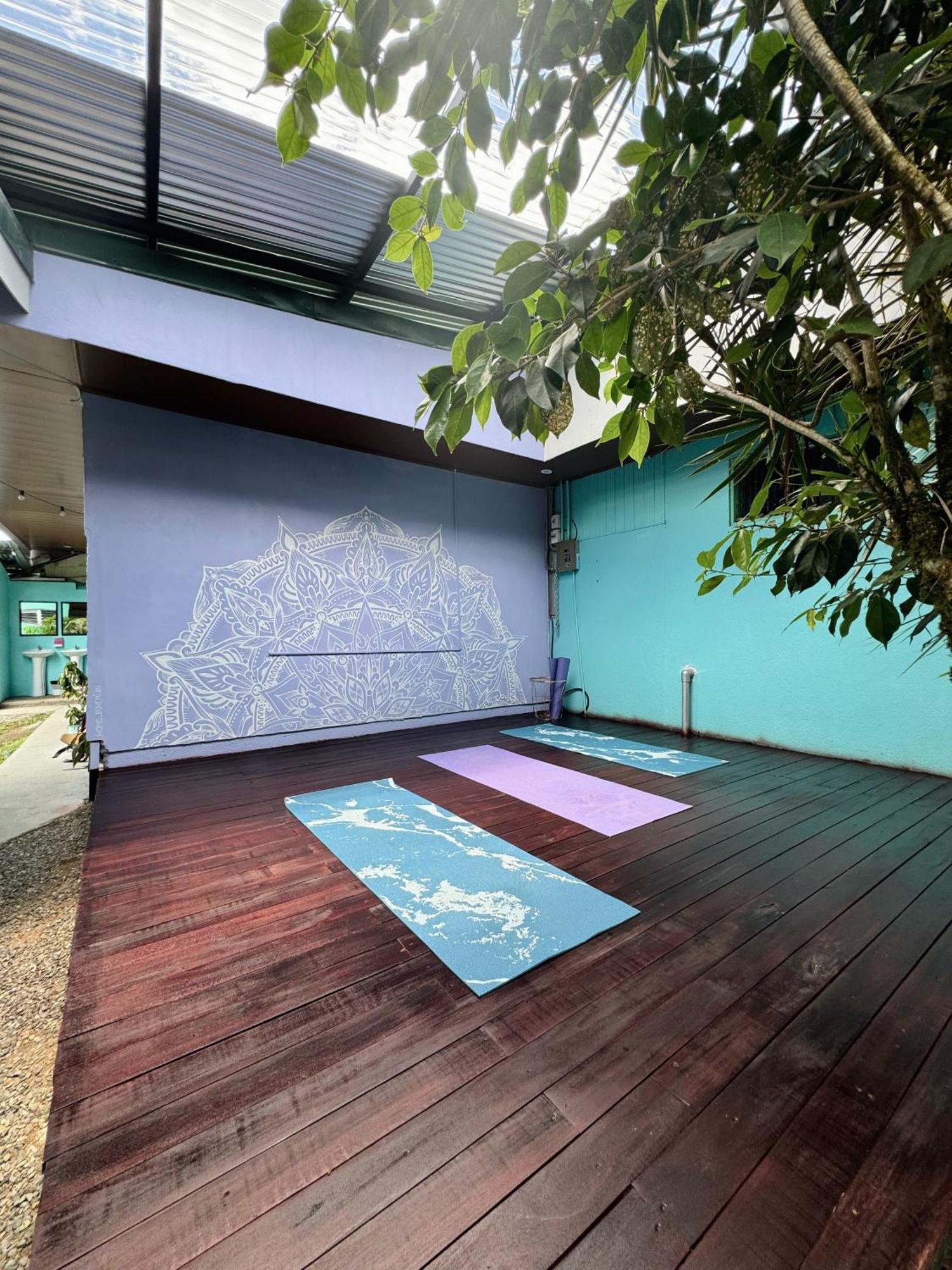 Pura Vibra Hostel La Fortuna Dış mekan fotoğraf