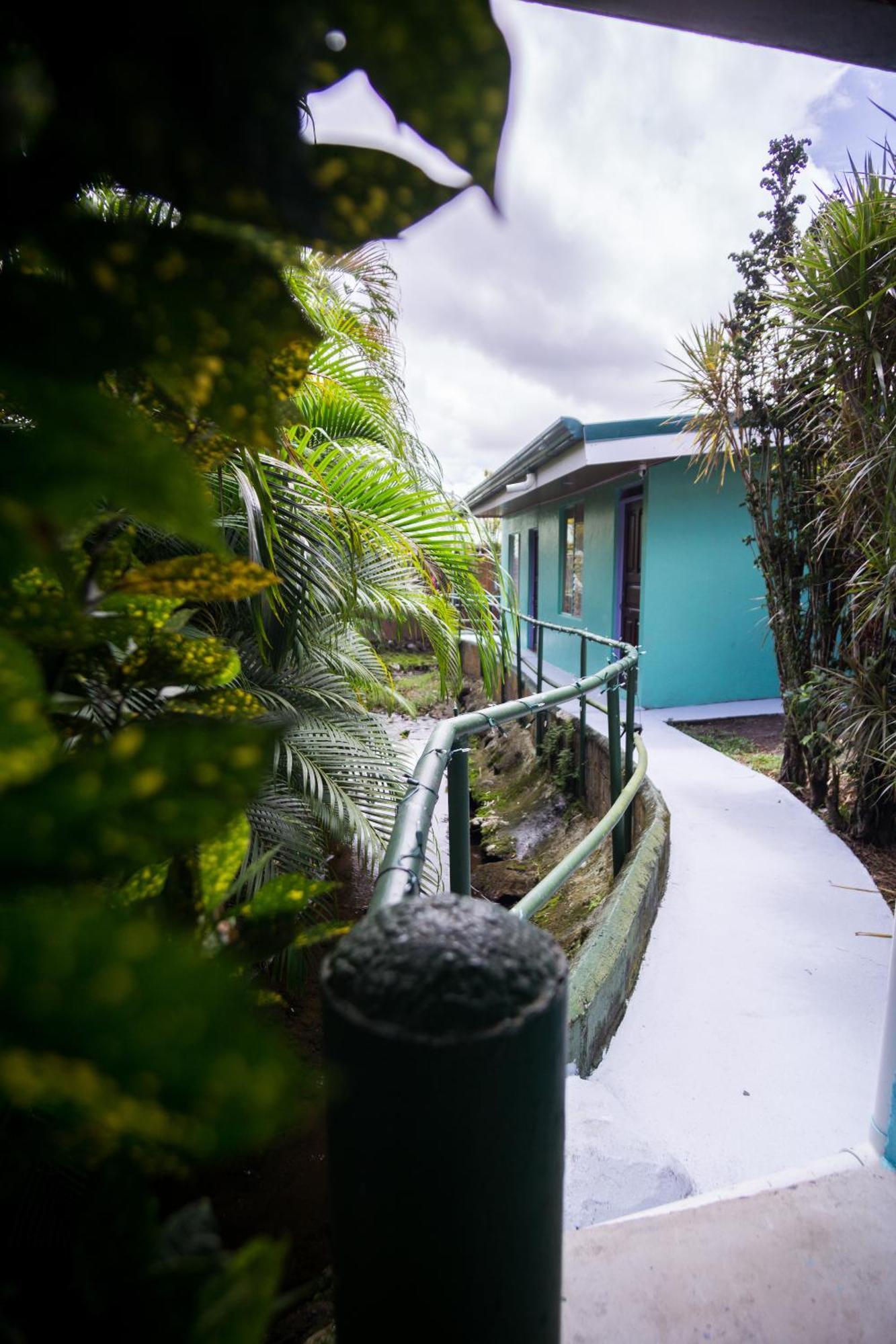 Pura Vibra Hostel La Fortuna Dış mekan fotoğraf
